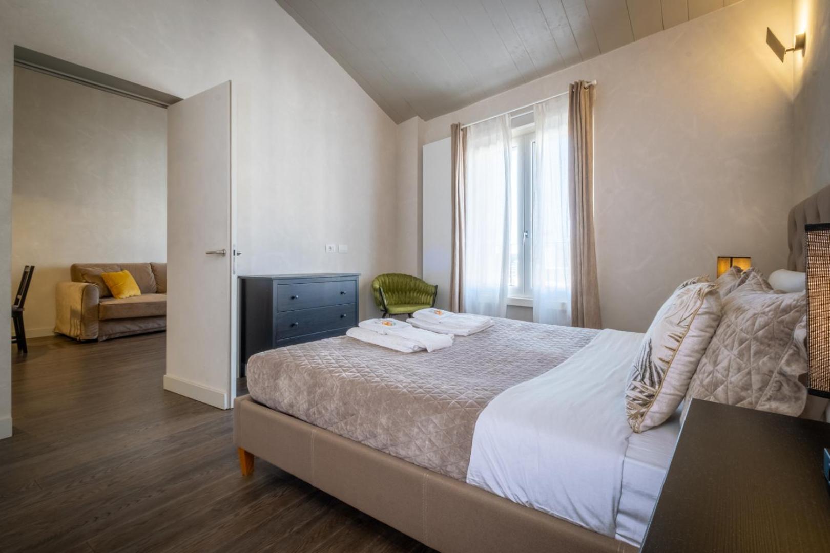 Elegant And Luxury @altare Della Patria Appartamento